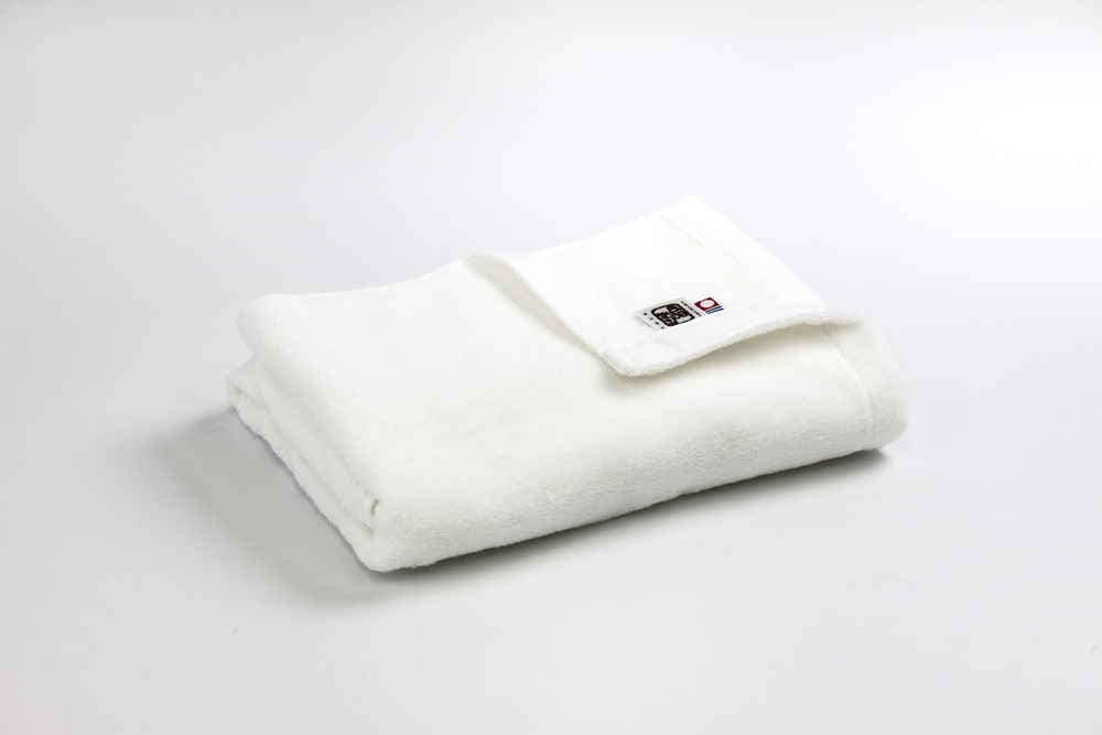 今治産ふっくらしなやかバスタオル