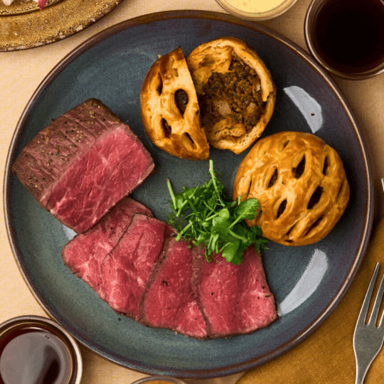 【TS CUBIC SHOPPING限定(良い肉の日)】赤城肉と濃厚ミートパイの贅沢ペアリング