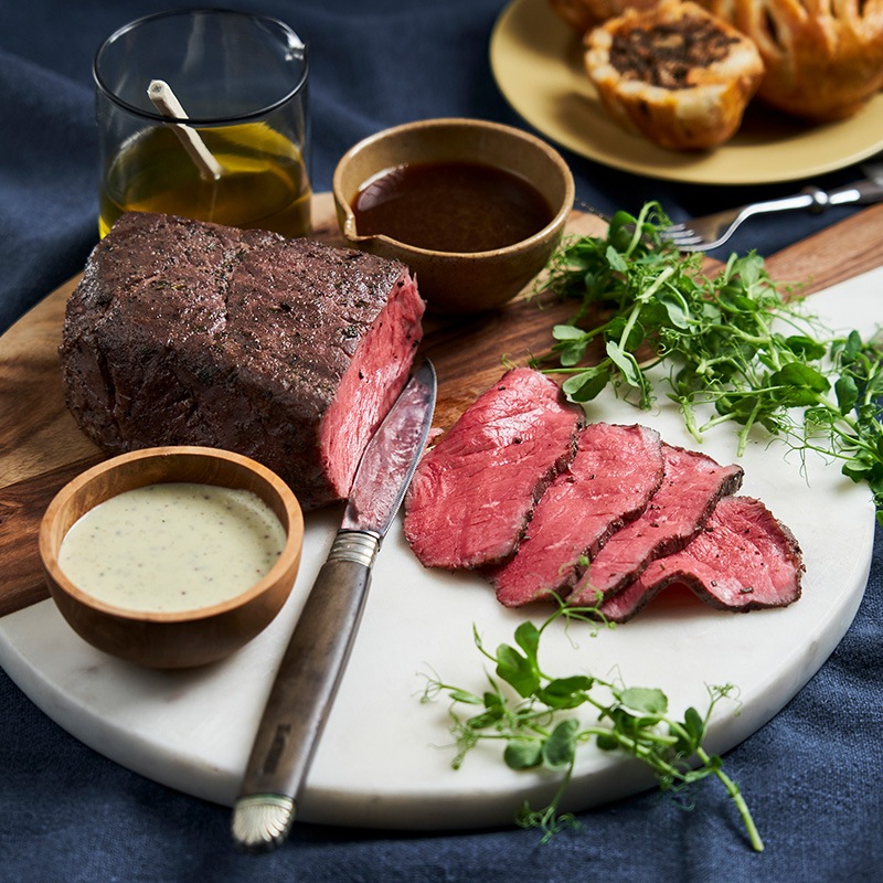 三宿ローストビーフ 500g 2~3名用（2種のソース付き）ご家族や友達一緒に楽しめる塊肉