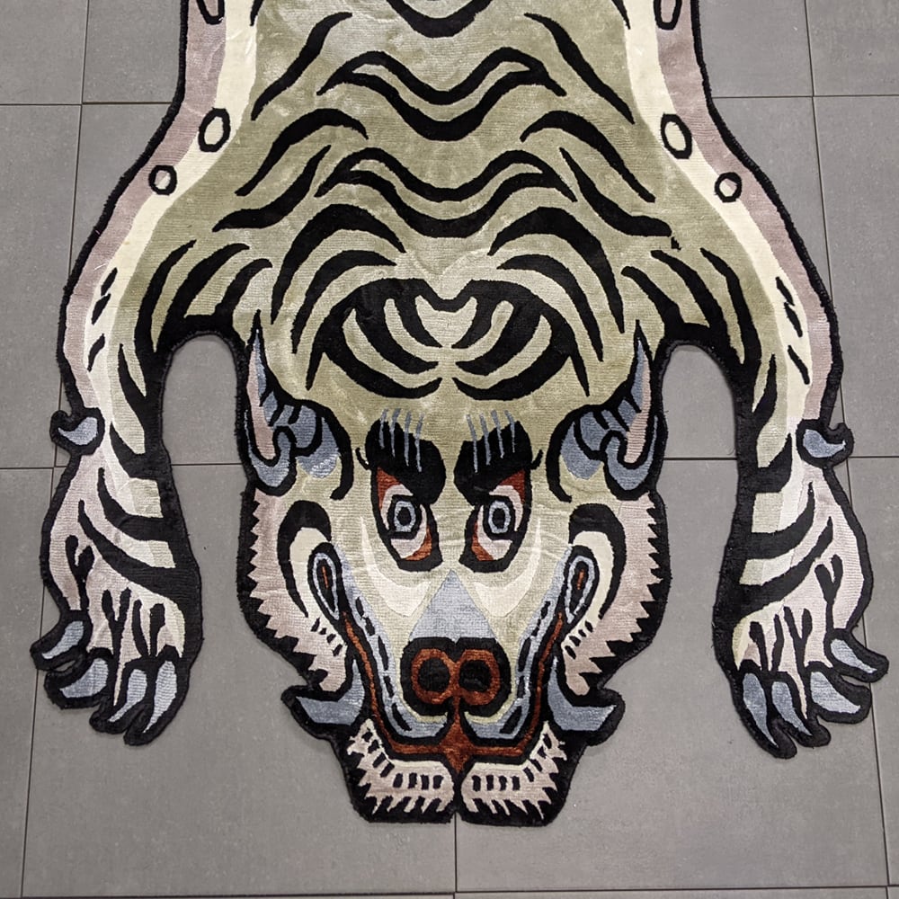 Tibetan Tiger Rug (Lサイズ シルク アッシュグリーン 042) チベタン