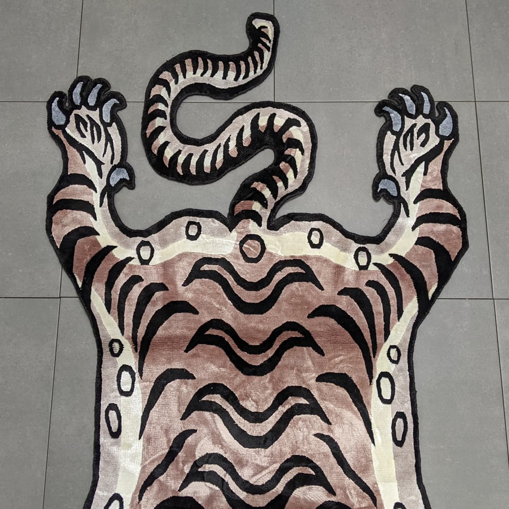 Tibetan Tiger Rug (Lサイズ シルク ココアブラウン 041