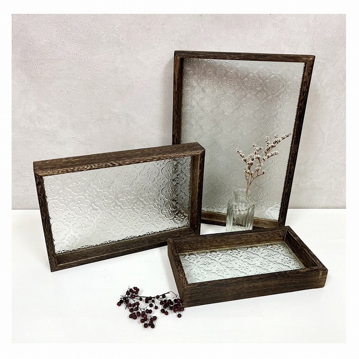 ベゴニア レトロ型板ガラスウッドトレイ の通販｜東京インテリア公式通販