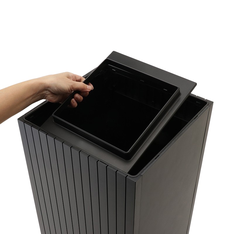 H245\" ZitA SQUARE 自動開閉 ダストボックス ブラック Zita（ジータ）ダストボックス SQUARE ブラック |キッチン用品通販