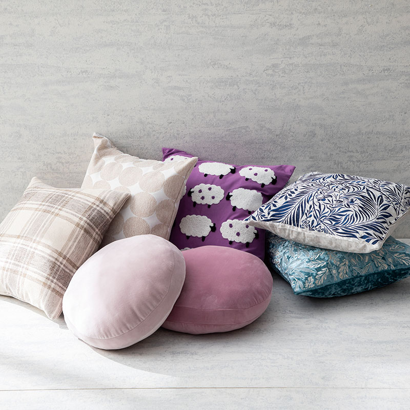 NO.203 ミート様リクエスト専用ページ bag2点、クッションカバー1点 NO.203 ミート様リクエスト専用ページ bag2点、クッションカバー1点