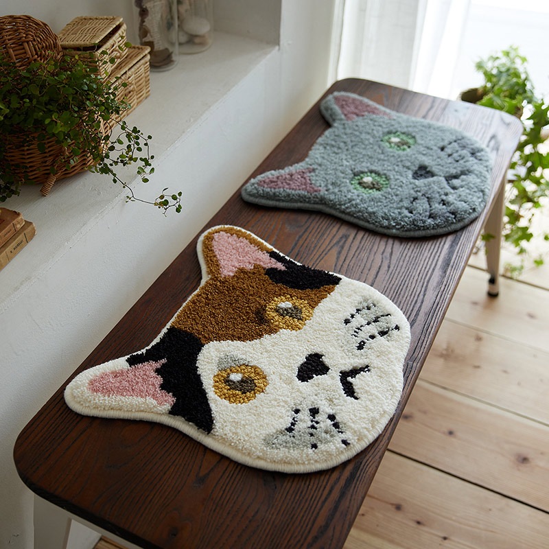 アクセントマット ネコカオ ブルーの通販｜東京インテリア公式通販