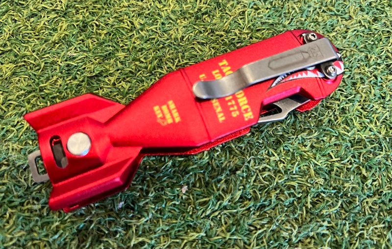 Shark Bomb KEY MARIE