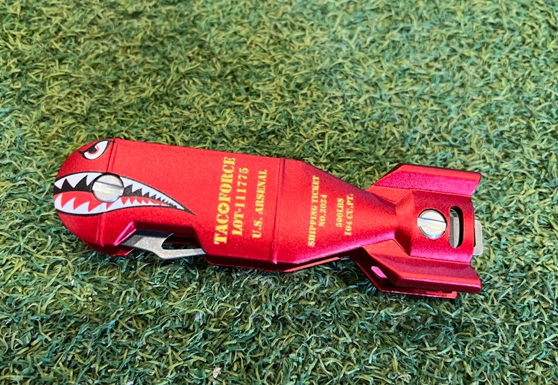 Shark Bomb KEY MARIE