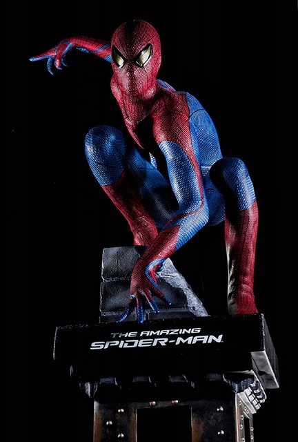 スパイダーマン　ビッグスタチュー スパイダーマン（柱）ビッグ 等身大フィギュア ※ 大型商品のため