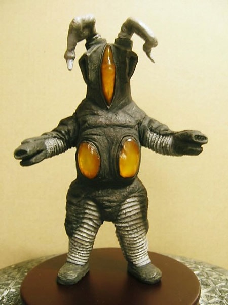 地球防衛軍秘密基地本部　ゼットン　帰ってきたウルトラマン　フィギュア 帰ってきたウルトラマンコレクション 宇宙恐竜ゼットン2代目