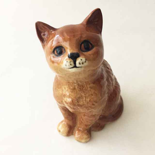 ベスウィック 猫の置物 ジンジャーキャット ハンドペイント陶器1960～70年代イギリス