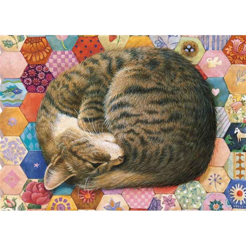 レズリーアンアイボリー 猫の輸入グリーティングカード封筒付 Gemma asleep on pink patchwork