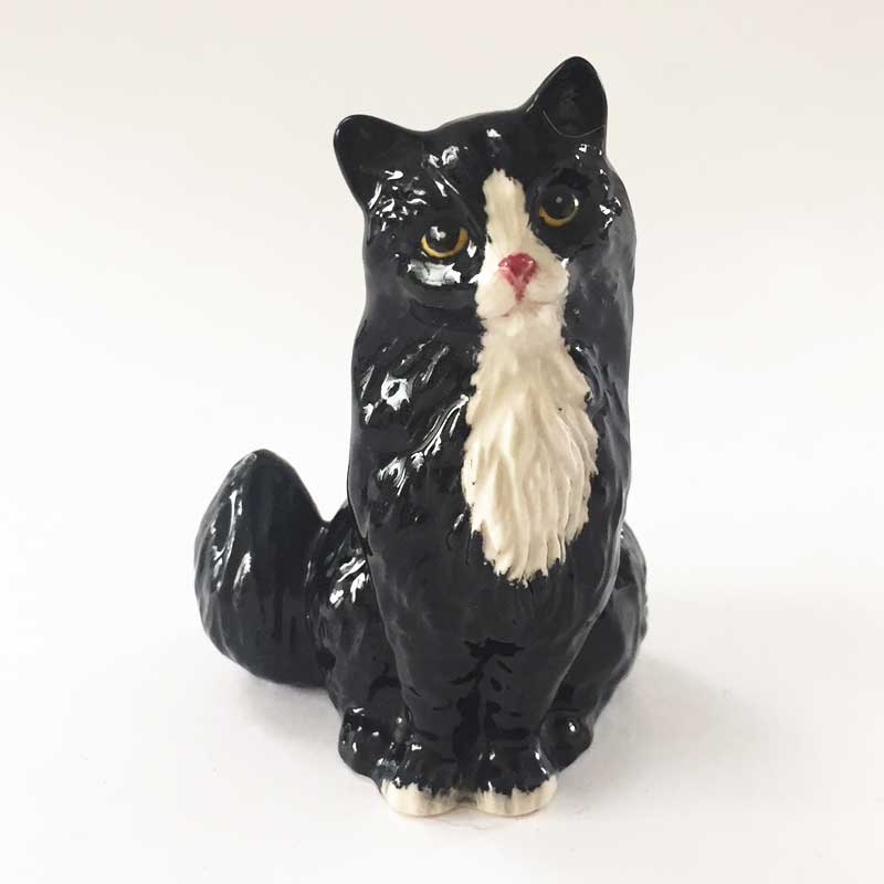 Royal Doulton ロイヤルドルトン 三毛猫のフィギュリン - ヴィンテージ
