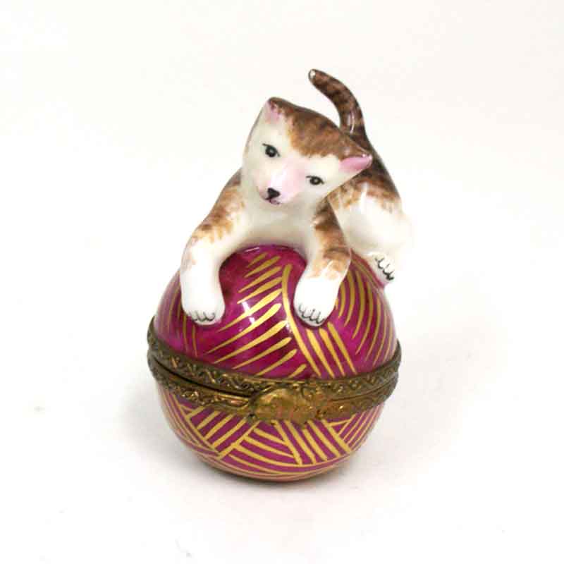 限定生産リモージュボックス　袋に入った猫　フランス製トリンケット ねこ　cat 限定生産リモージュボックス 袋に入った猫 フランス製