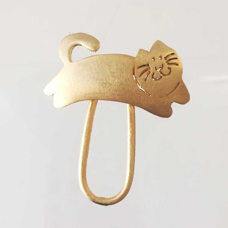 【美品】ULTRA CRAFT 猫 ネコ ゴールド ヴィンテージ ブローチ Ultra Craft ウルトラクラフト 飛び猫のブローチ 眼鏡ホルダー付き