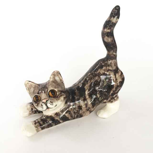 サイズ2　ウィンスタンレイキャット　ケンジントンキャット　サバトラ猫　貫入無し❣️ ウィンスタンレイキャット ケンジントンキャット のび猫 サバトラ白