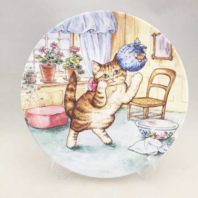 ウェッジウッドピーターラビット猫の絵皿プレート モペットちゃんの