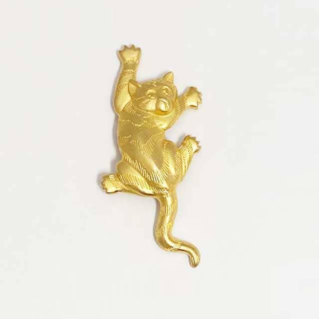 JJ Jonette 猫のヴィンテージブローチ上る縞猫 ピューター製