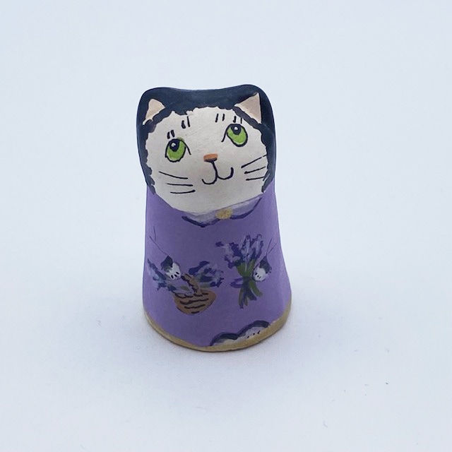 イギリス 素焼きのミニ猫　黒白猫　シンブル　ラベンダー  Merryfield Pottery