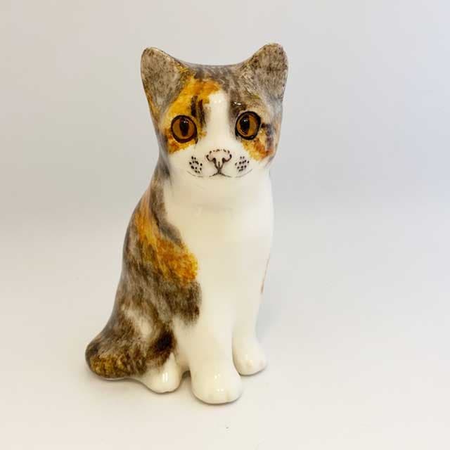 ウィンスタンレイキャットハチワレの薄三毛猫ちゃん　サイズ2　ケンジントンキャット Winstanley