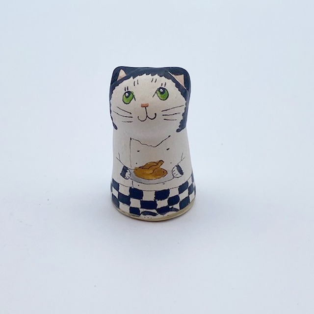 イギリス 黒白猫のシェフ　素焼きのミニ猫　シンブルMerryfield Pottery