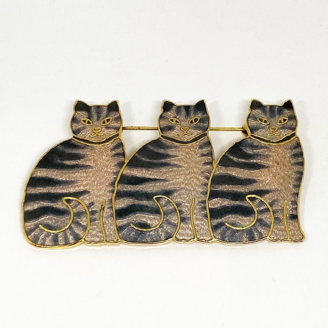 Fish and Crown 3匹のキジトラ猫のエナメルブローチ　イギリス1980-90年代