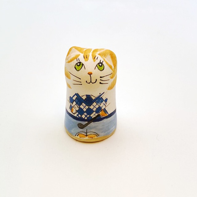 イギリス 素焼きのミニ猫　シンブル ゴルファー　ゴルフをする茶トラ猫  Merryfield Pottery