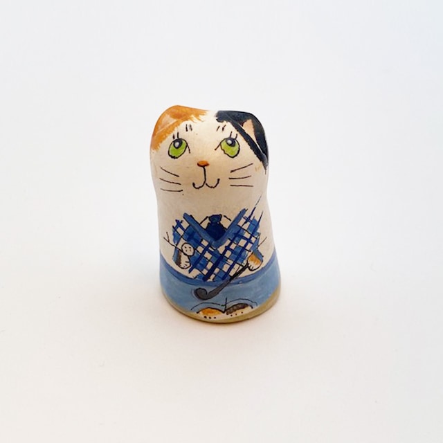 イギリス 素焼きのミニ猫　シンブル ゴルファー　ゴルフをする三毛猫  Merryfield Pottery