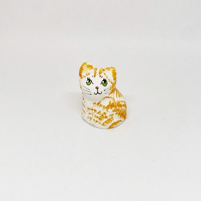 イギリス　メリーフィールドポッタリー 素焼きのミニ猫　茶トラ猫　シンブルC　Merryfield Pottery