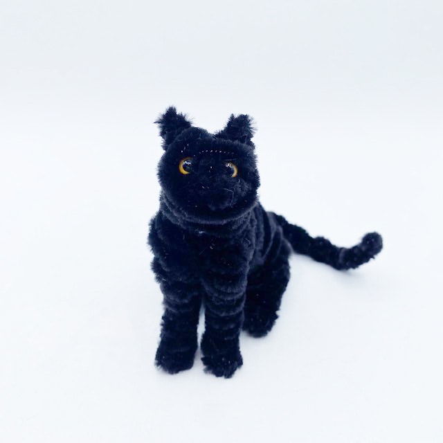 マークン・ネコガスキー　お座りモール黒猫ちゃん　オレンジアイズ　