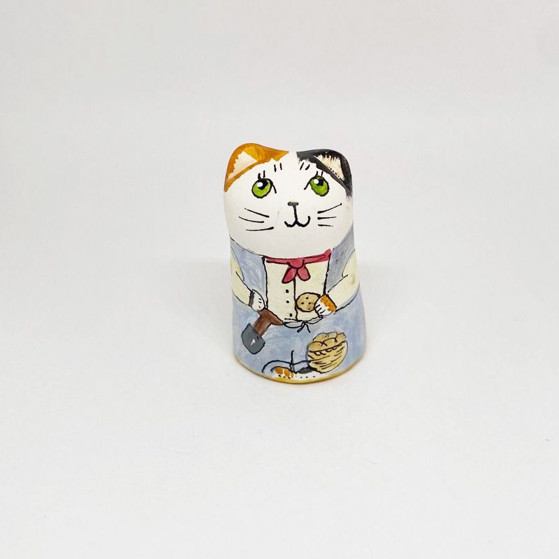 イギリス 素焼きのミニ猫　アロットメントガーディナー収穫　三毛猫  Merryfield Pottery
