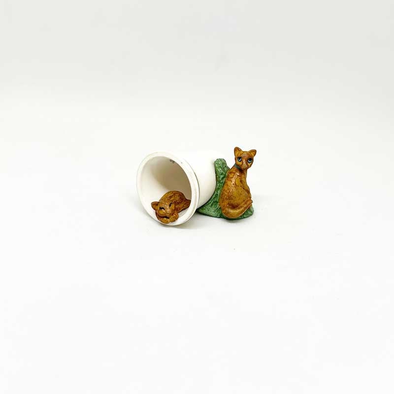 イギリス　猫のいるシンブル・指ぬき　STERING CLASSIC