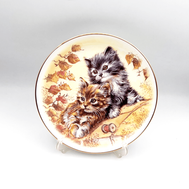 英国 Hudson & Middleton 猫の絵皿　2匹の子猫