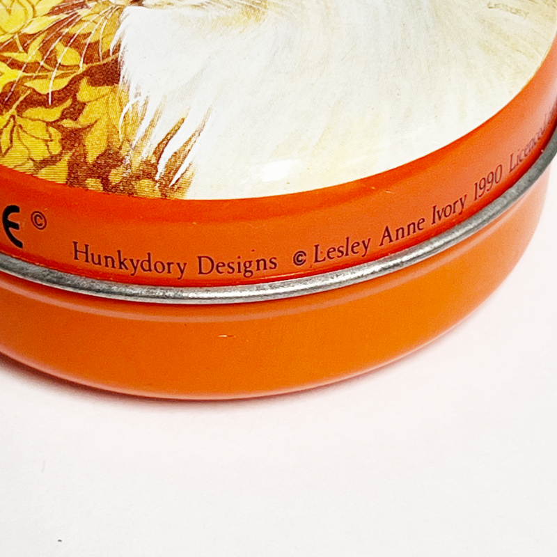 Hunkydory Designs レズリー・アン・アイボリー 猫のヴィンテージブリキ缶　アグネッサ