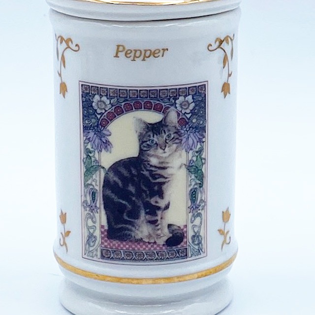 レノックスLENOX レズリー・アン・アイボリー猫のスパイスジャー ペッパー