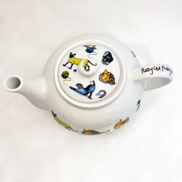 Cardew カデューデザイン 猫柄のティーセット ティーポットとカップ＆ソーサー2客セット Pussy Catシリーズ　2007年　元箱付