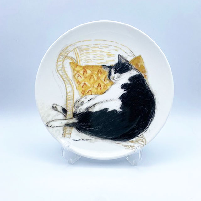 ロイヤルドルトン エリザベス・ブラックアダー 猫の絵皿プレート Fred Asleep