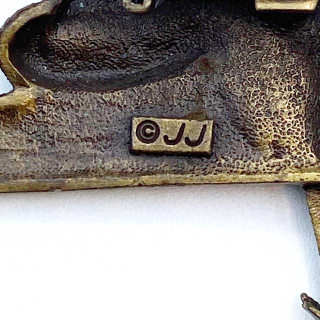 JJ Jonette 猫のヴィンテージブローチ ネズミを捕まえた猫 ピューター製 ブロンズ