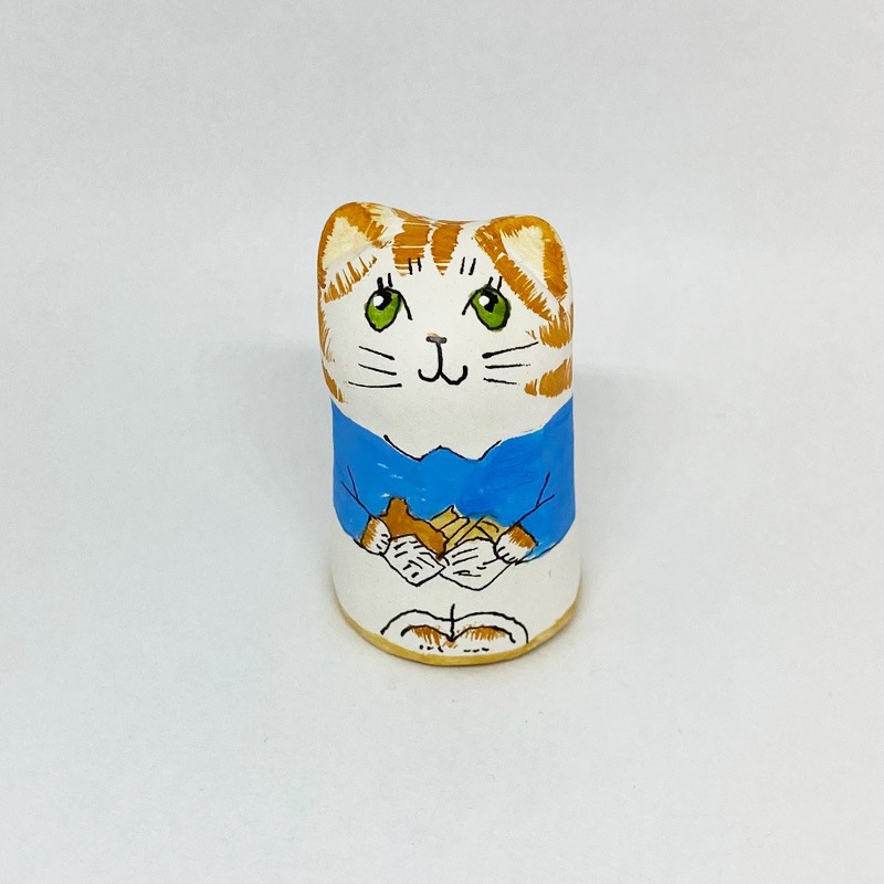 イギリス 素焼きのミニ猫　フィッシュアンドチップス　茶トラ猫  Merryfield Pottery
