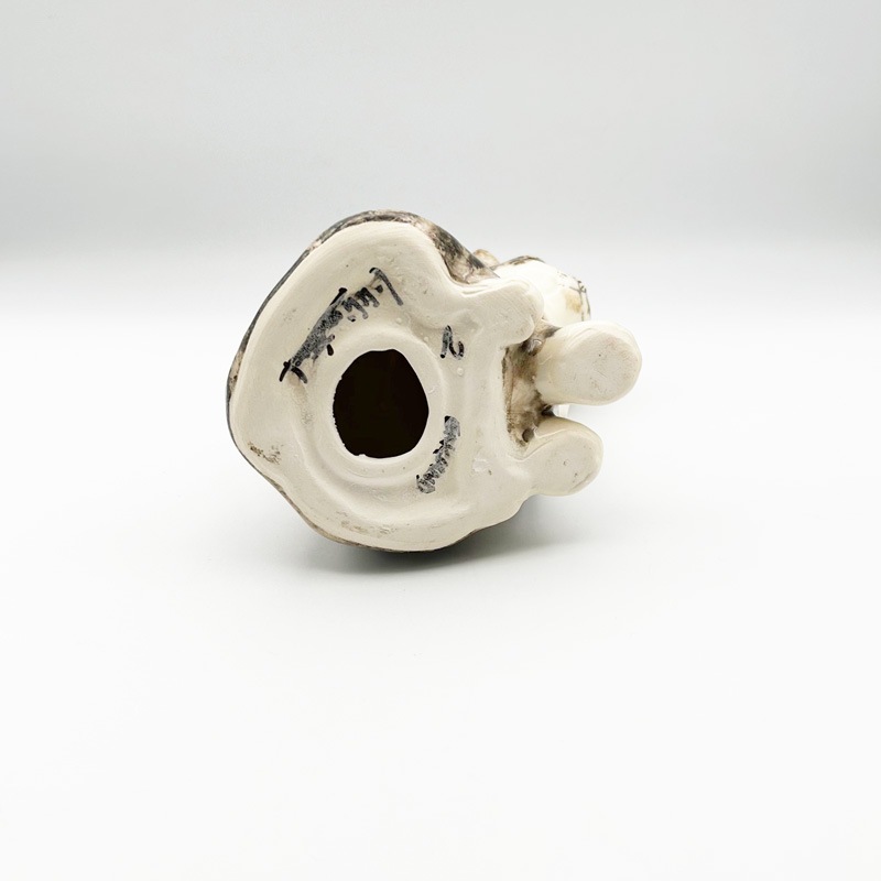 ウィンスタンレイキャット お座りキジトラ白猫ちゃん Winstanley Cat