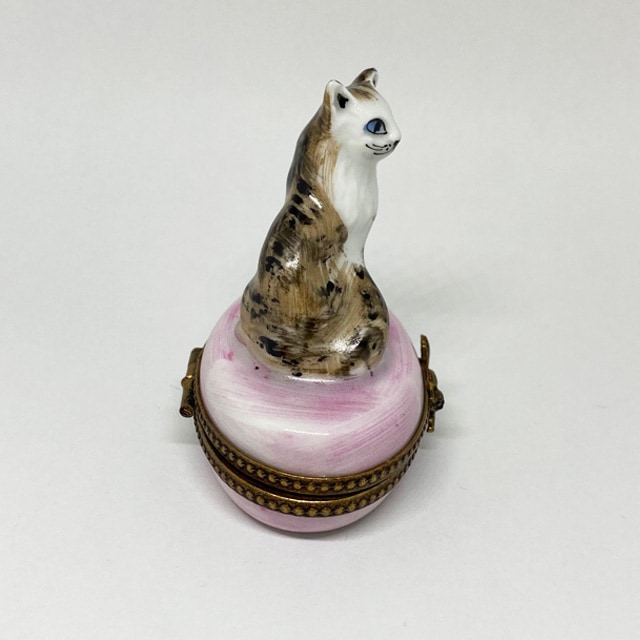 限定生産リモージュボックス　猫　ボンボニエールフランス製トリンケット　cat 限定生産リモージュボックス 猫 ボンボニエールフランス製