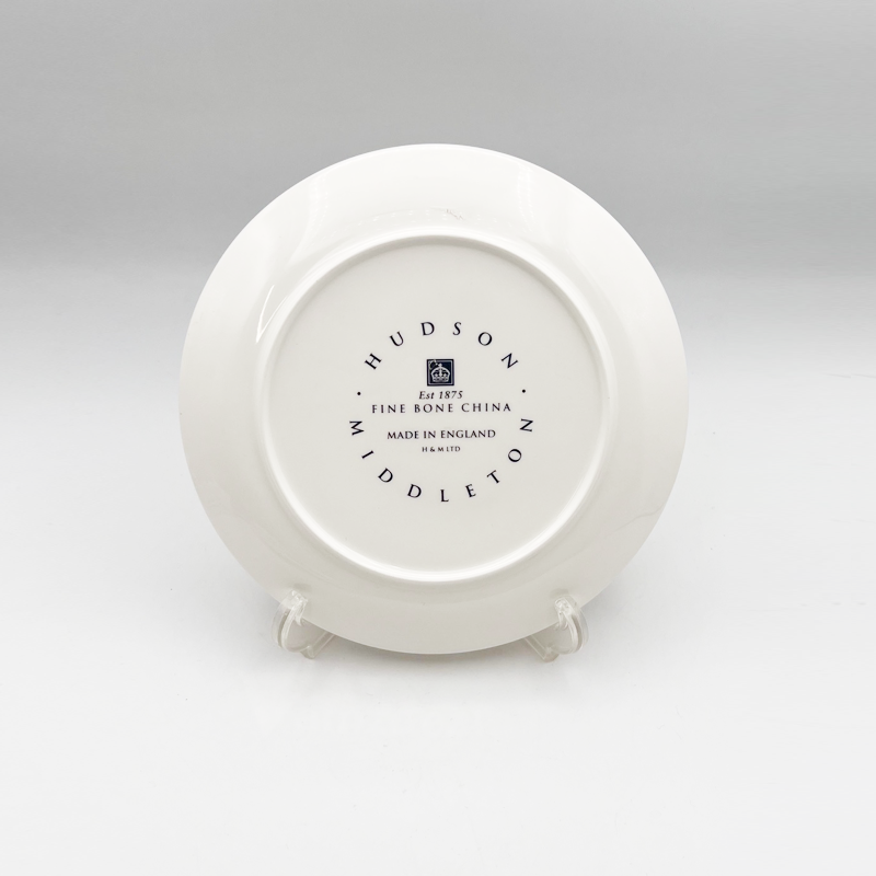 英国 Hudson & Middleton 猫の絵皿　エキゾチック風長毛黒猫ちゃん　ブラックペルシャ