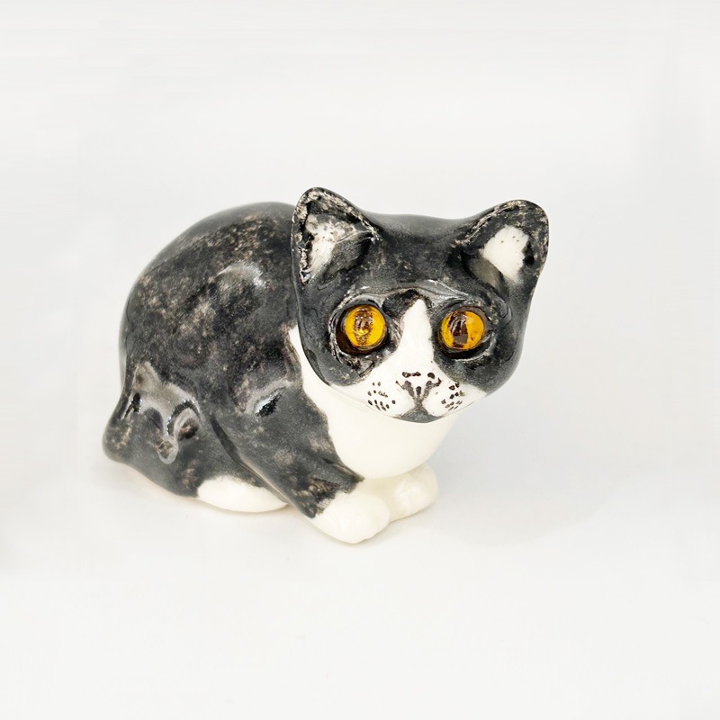 ウィンスタンレイキャット あご髭 黒白ハチワレちゃん サイズ1 ケンジントンキャット