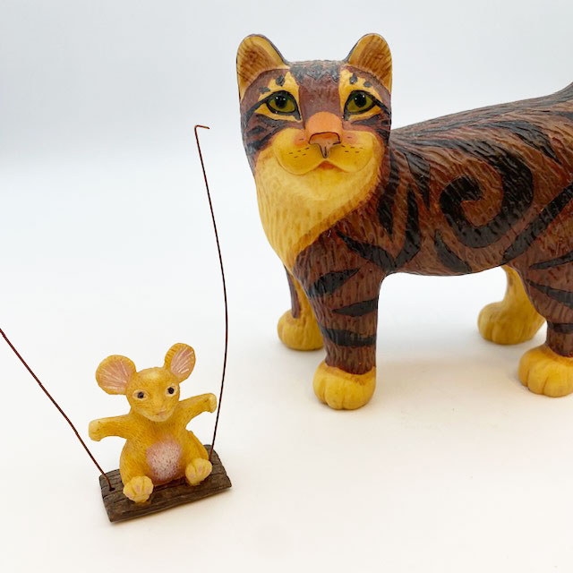 TYBER KATZ　ブランコに乗ったネズミ付きキジトラ猫 2500体限定シリアルナンバー入り　1999-2000年