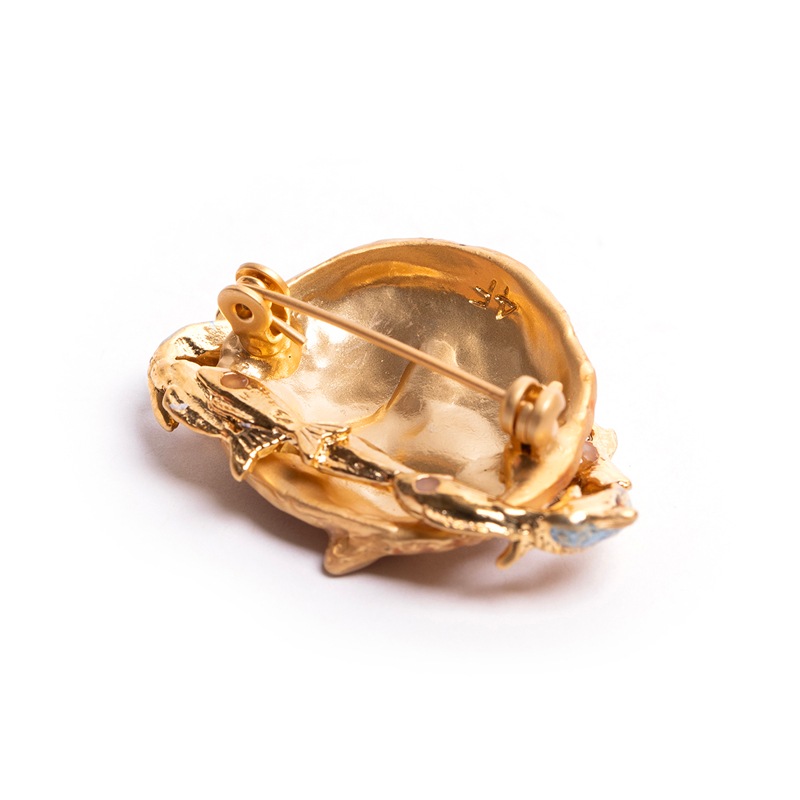 4F フィーアエフ　茶トラ猫のブローチ　土星上の夢ブローチ 日本製