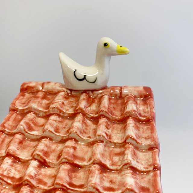 ティーポッタリー スウィンサイドセラミック 黒白猫のいるお家型ティーポット イギリス製