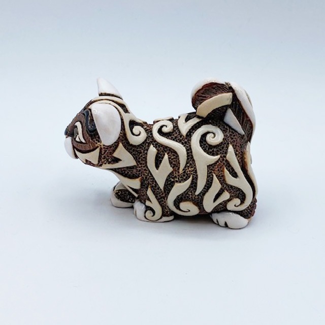 DeRosa デ・ローザコレクション　独特のカービングの茶色のトラ猫　アーテサニア・リンコナダ