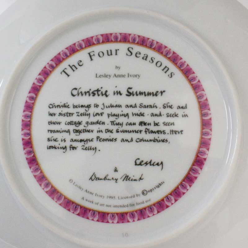 ダンバリーミント レズリー・アン・アイボリー猫の絵皿 The Four Seasons Christie in Summer