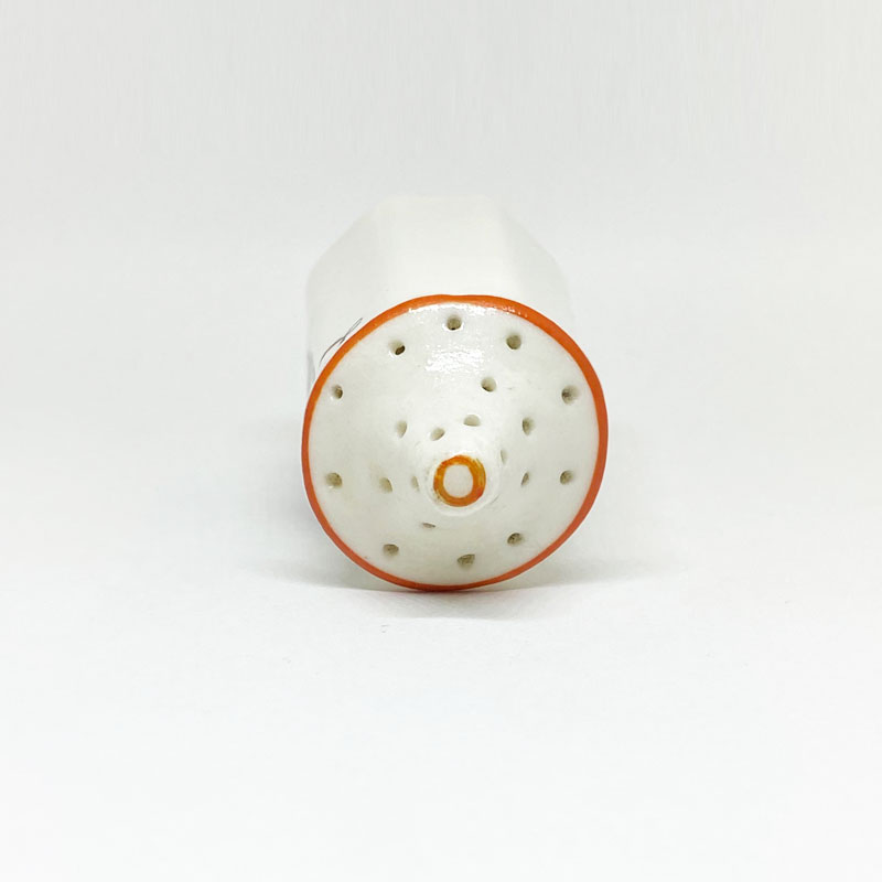 クレステッドチャイナ BLACK GOOD LUCK CATのペッパーシェイカー 1900年代初期