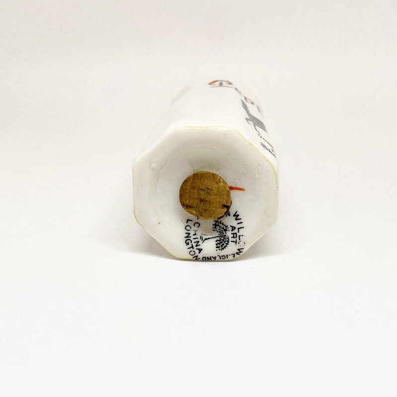 クレステッドチャイナ BLACK GOOD LUCK CATのペッパーシェイカー 1900年代初期