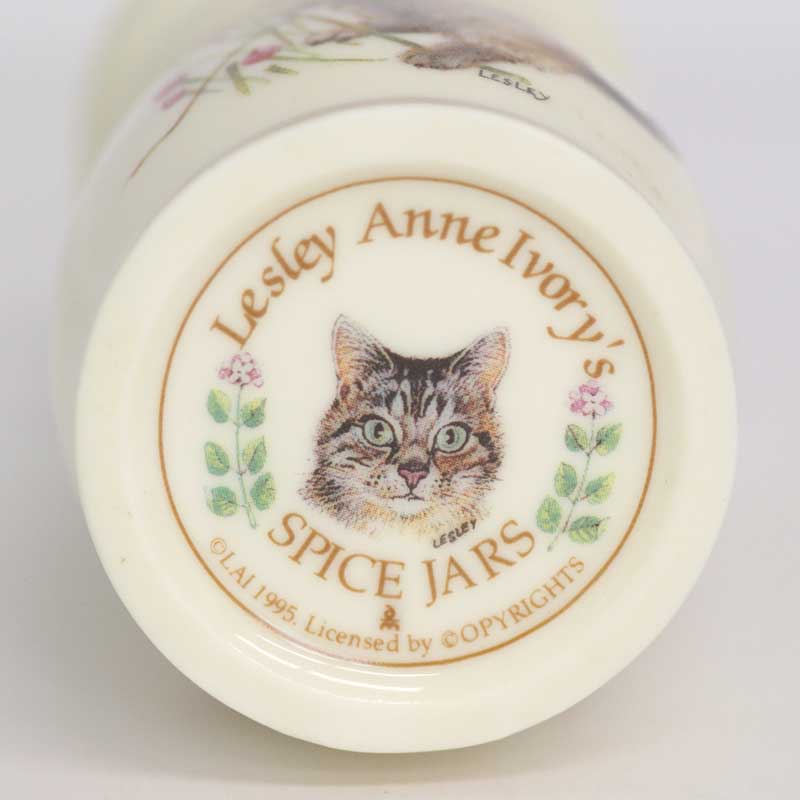 ダンバリーミント レズリー・アン・アイボリー猫のスパイスジャー チャイブ/ マウマウ